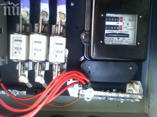 По-скъп ток готвят за фирмите