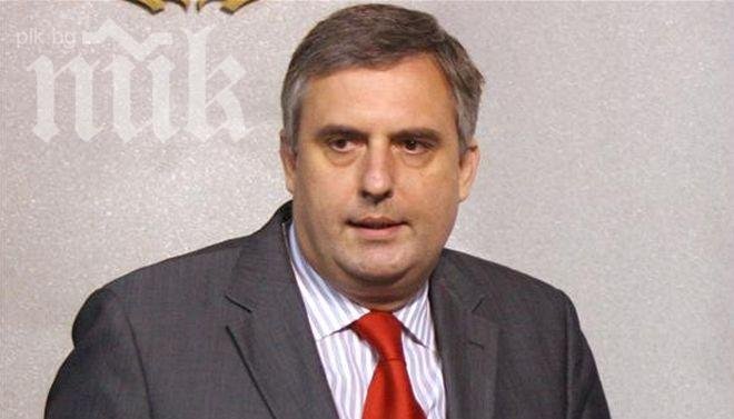 Калфин: Партиите в България трябва да започнат да правят политика по различен начин