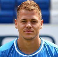 След два месеца: Футболист излезе от кома