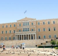 Гърция чака 45 млрд. евро до Коледа 