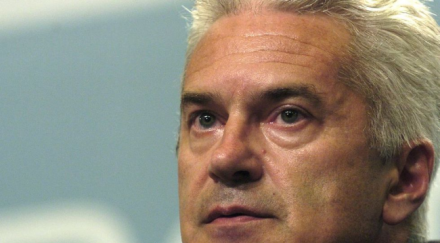 скандал волен сидеров пробва спре посрещането турския военен министър