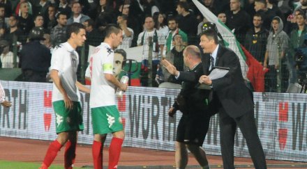 любо пенев гласува иниеста златната топка