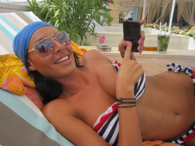 И Златка се нахвърли върху Къци