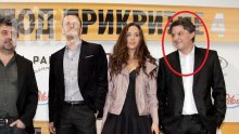 Куката надрусан на купона на „Под прикритие“
