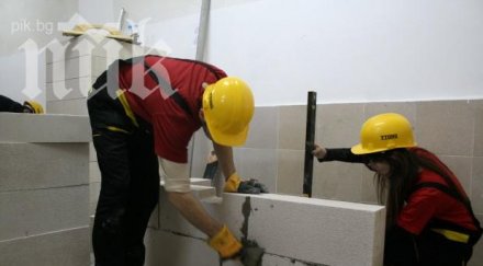 строителите крадат докато ремонтират жилището