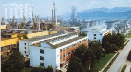 държавата купува химко млн