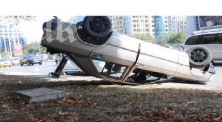 фиркан младеж излетя разби ограда обърна таван