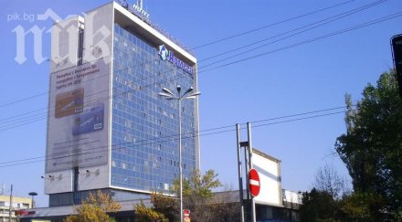 разкарват незаконните павилиони около плиска