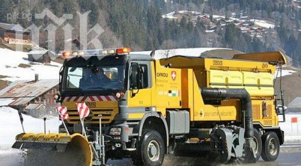 сняг снегопочистващите фирми вече лапнаха милиона лева