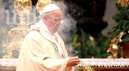 папата помоли успеха мирната конференция сирия