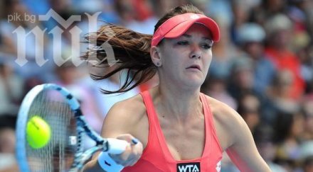 агниешка радванска детронира действащата шампионка виктория азаренка