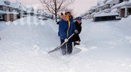 нова снежна буря връхлетя сащ
