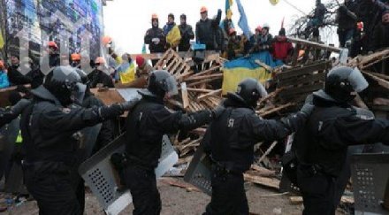 протест насилието киев украинското посолство софия