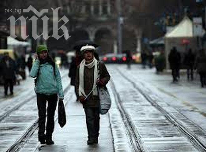 БАН: Утре температурите падат