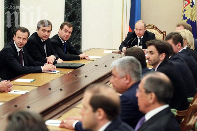 Путин и Медведев се срещат с палестинския лидер Махмуд Аббас