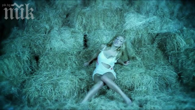 Чалгаджийка призна: Да, давам се за пари! (видео)