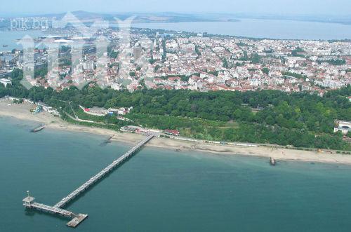 Черна кутия разказва за заболяването псориазис и последствията от него в Бургас 