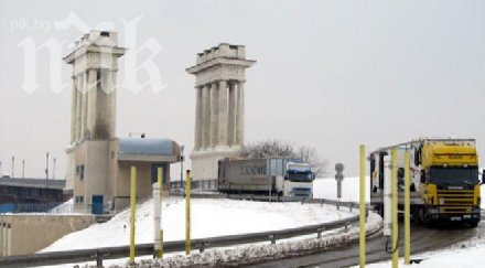 дунав мост затворен движение
