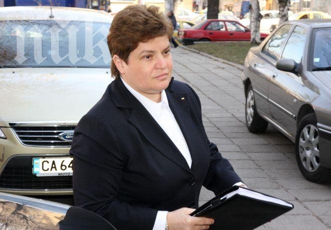 От доклада личи вече една умора, смята Меглена Тачева