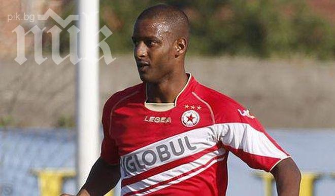 Мадам Ба дава на съд ЦСКА за 200 000 лева, които клубът дължи на сина й