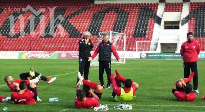 Талант на Локомотив  (София) премина в Парма