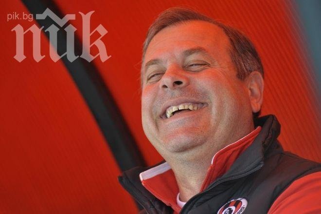 Локомотив (Сф) се подсилва с един, гони друг