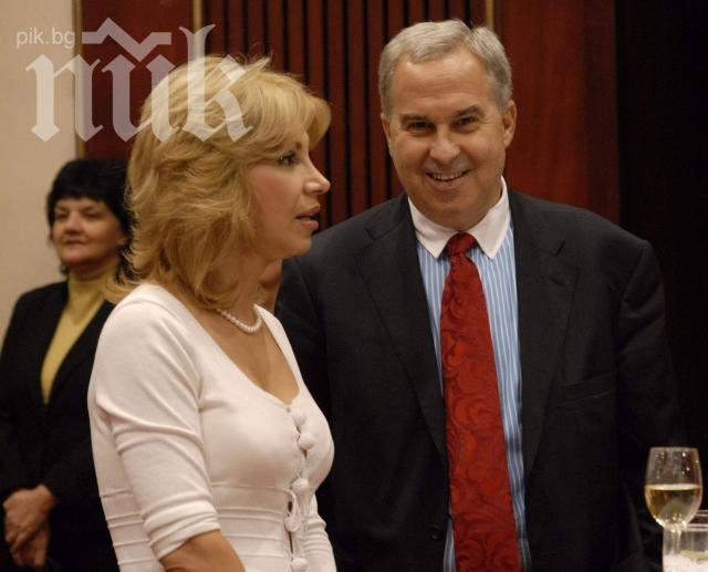 Ексшеф на Фонд Земеделие притежавал част от фабриката, която горя в София