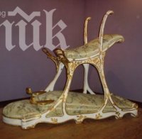 Създадоха сензациолен стол за орална любов