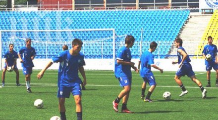 община бургас налива пари черноморец нефтохимик