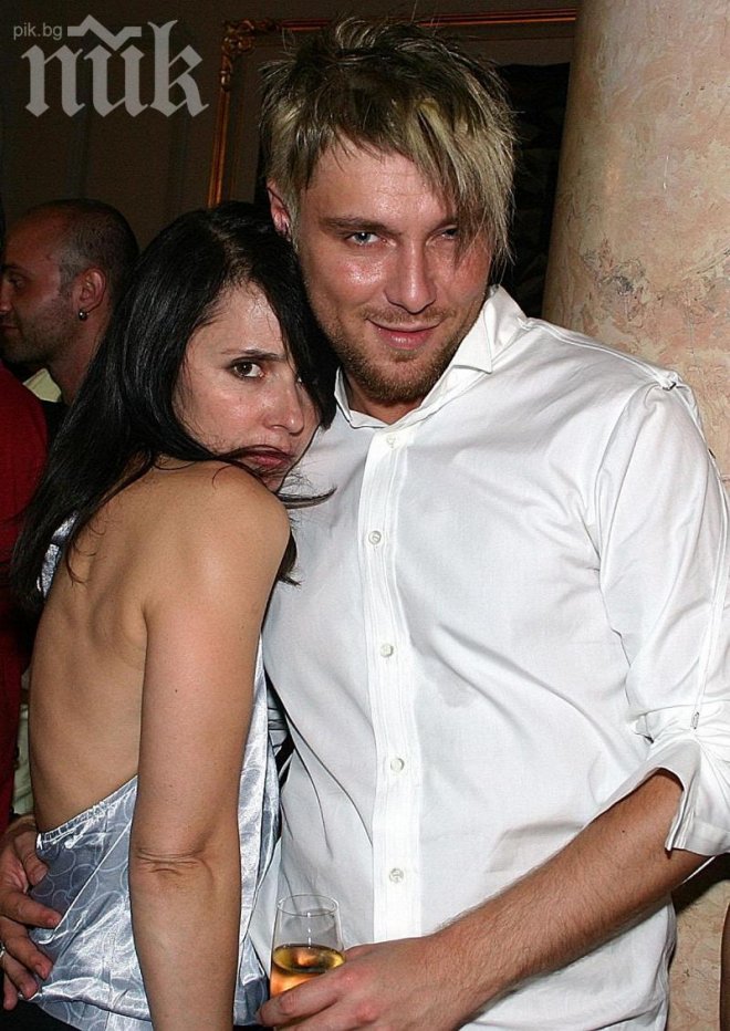 Комшии на бунт срещу Миро Каризмата
