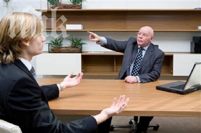 Шефът ще ни уволнява и по мейла
