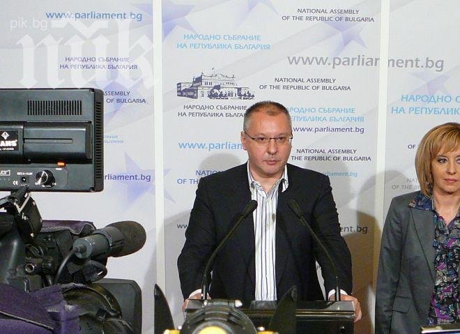 Скандал! Лидерът на ПЕС Станишев не признава българските избори – президентът бил избран нечестно