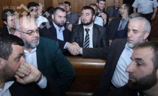 Пазарджишкият съд продължава делото срещу имамите