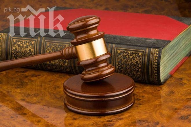 Не е готов обвинителният акт срещу военните, поругали паметника на Евлоги и Христо Георгиеви