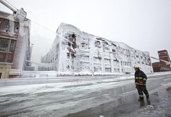 Студ отново сковава Чикаго, температурите падат до минус 45