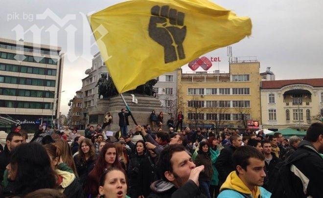 Ранобудните студенти: Не е вярно, че се срещаме с Реформаторския блок