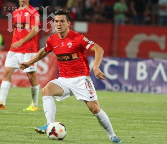 Ботев (Пд) поиска шести футболист от Румъния
