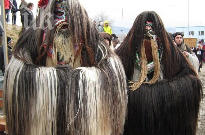 Фестивалът Сурва събра близо 650лв. от благотворителност