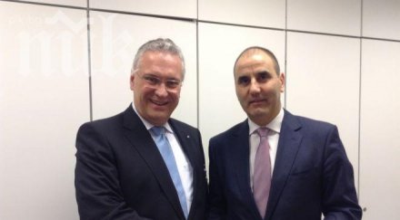 цветанов среща политици германия засега оплаква подслушван