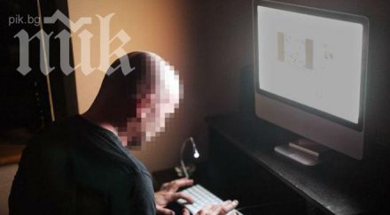 перверзия изверг лъже фейсбук малки момичета ученик после кара събличат