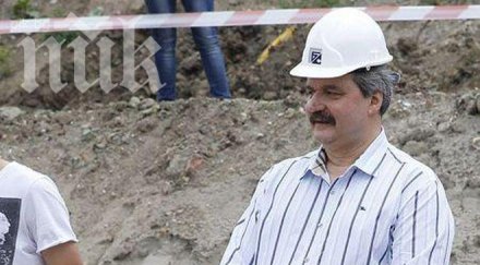 левски застана боби михайлов