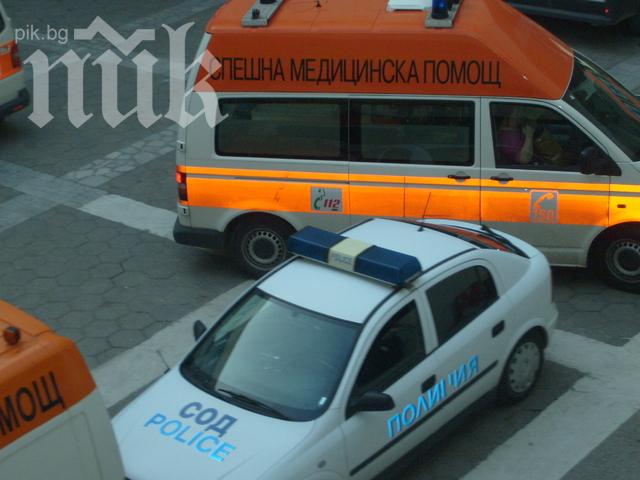 Блъснаха линейка до гробищата във Варна, няма пострадали