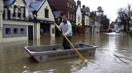 тежки наводнения англия