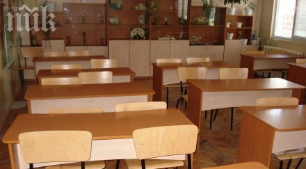 проучване учителите преуморени стресирани