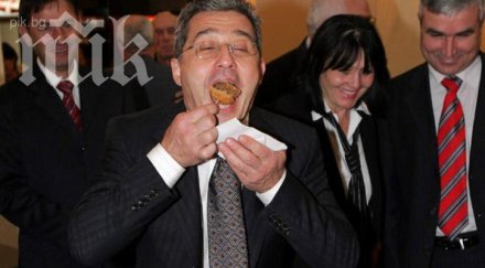 лакомията затрие политиците