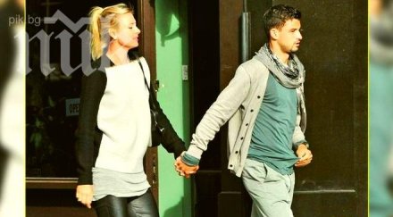 маша шарапова пристигна частен самолет сочи