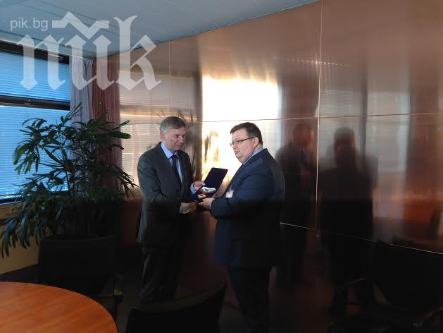 Главните прокурори на България и Холандия подписаха Меморандум за двустранно сътрудничество