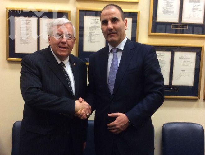 Американски сенатор обясни на Цветанов как е спечелил 76% на избори