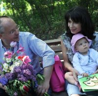 Скандал в Европарламента за парите на Моника! Депутати натискат Мартин Шулц: Има ли извършено престъпление?