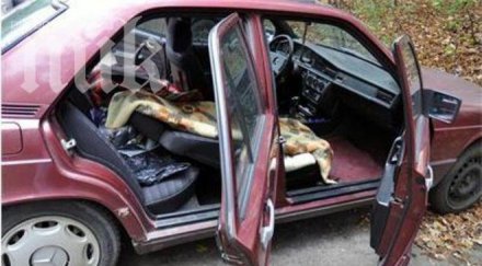 онкоболната живя месеца кола остава улицата